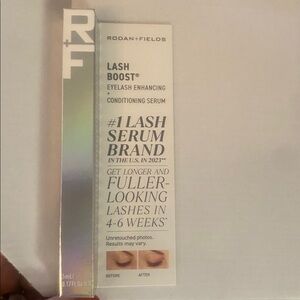 Rodan + Fields Lash Boost Enhancements - Sleek Silver